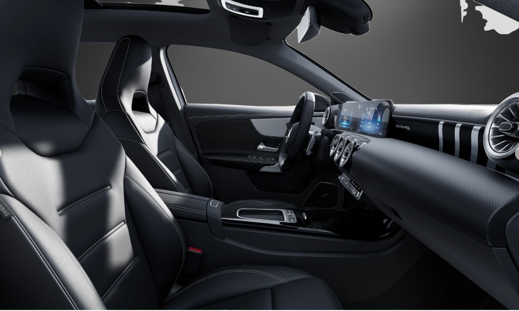 MERCEDES-BENZ A AMG 35 4Matic 8G-DCT-image-7