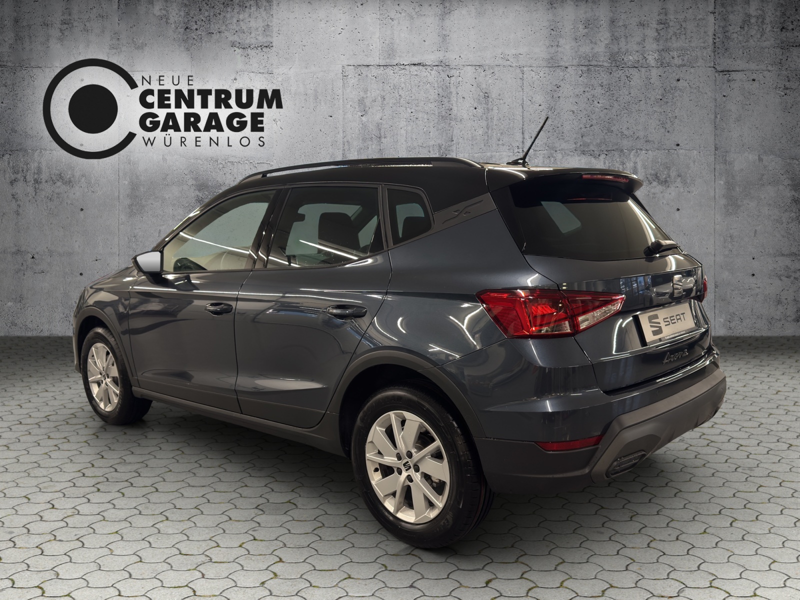 SEAT Arona 1.0 TSI Eco Style DSG-image-4