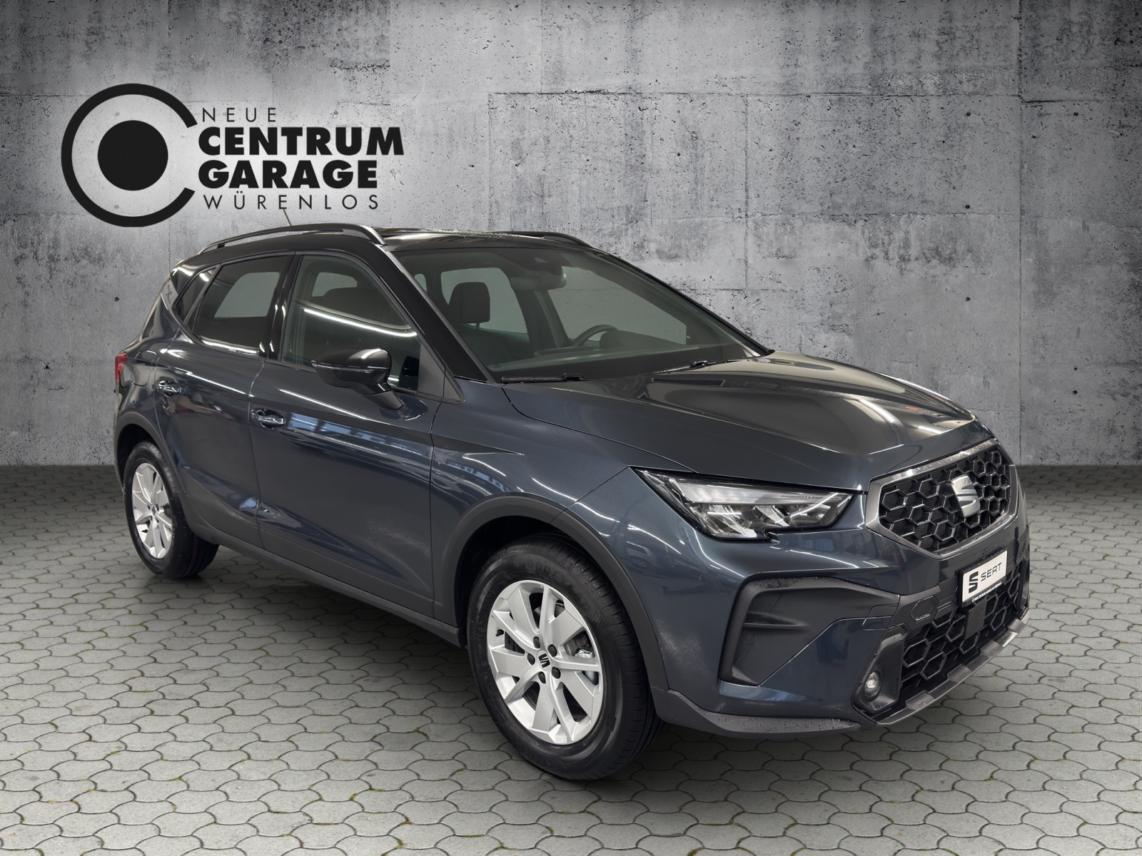 SEAT Arona 1.0 TSI Eco Style DSG-image-1