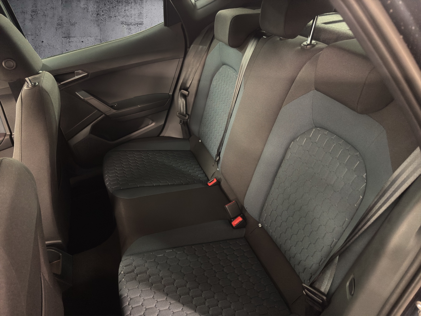 SEAT Arona 1.0 TSI Eco Style DSG-image-12