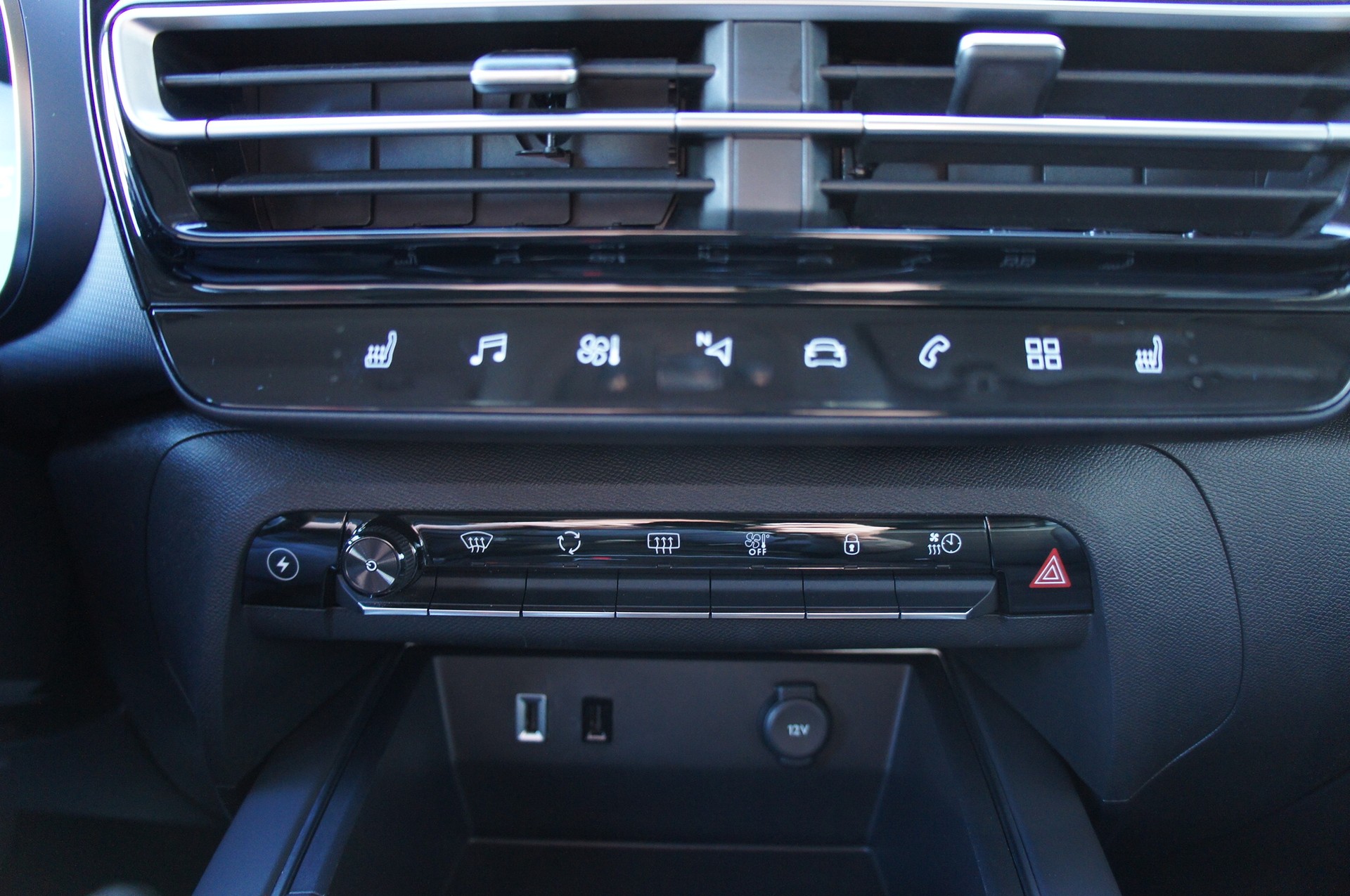 CITROEN C5 Aircross 1.6 PHEV MAX-image-16