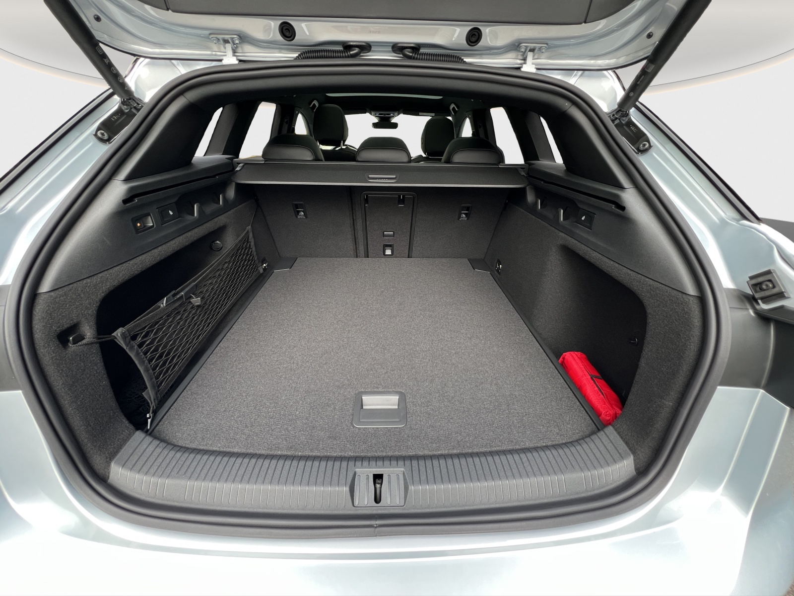 VW ID.7 Tourer Pro S 86 kWh Pro S United-image-11