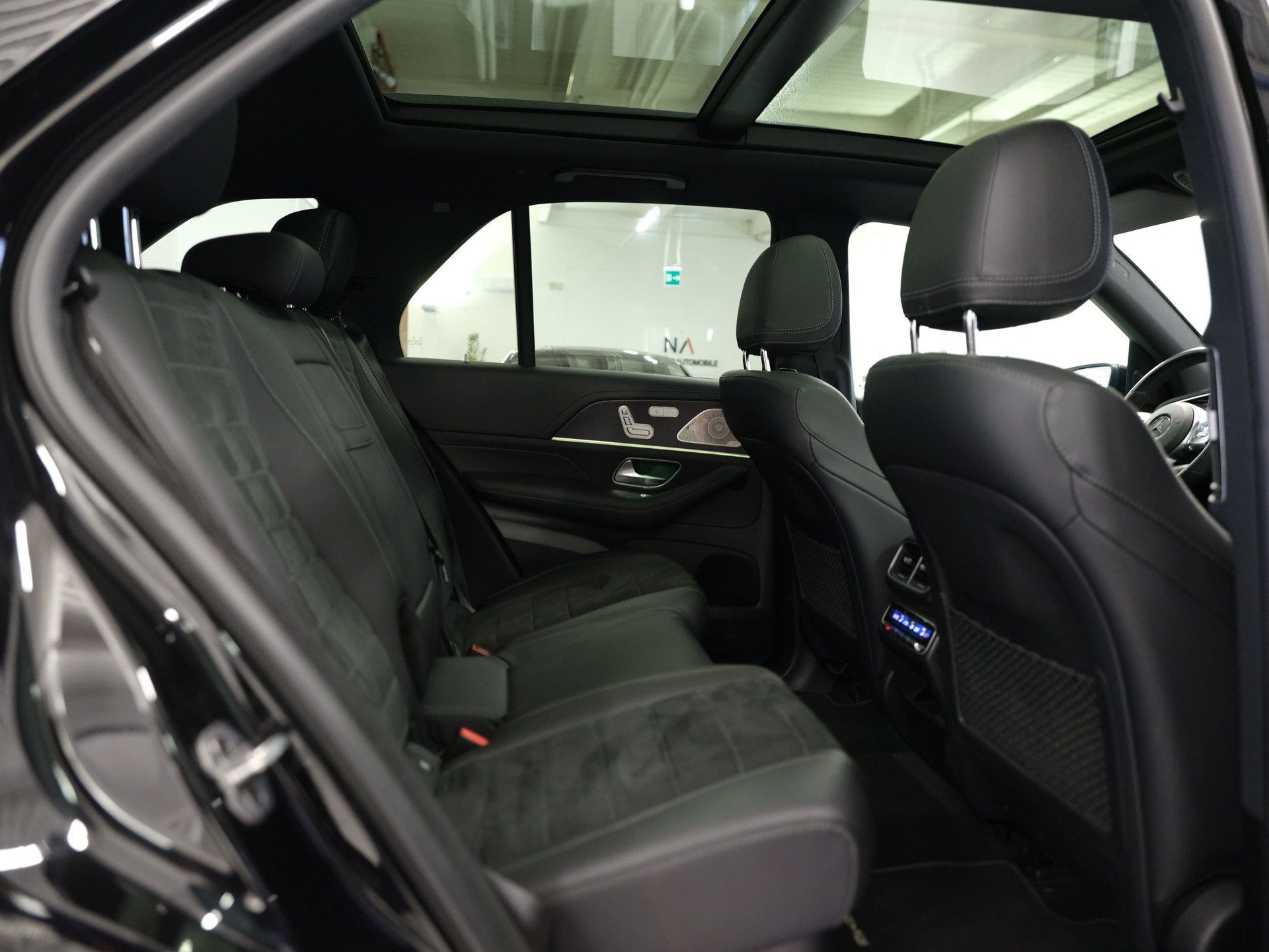 MERCEDES-BENZ GLE 300 d 4Matic AMG Line 9G-Tronic *Head-Up* *AMG Line Ausstattung* *Keyless-Go* *Memory-Paket*-image-19