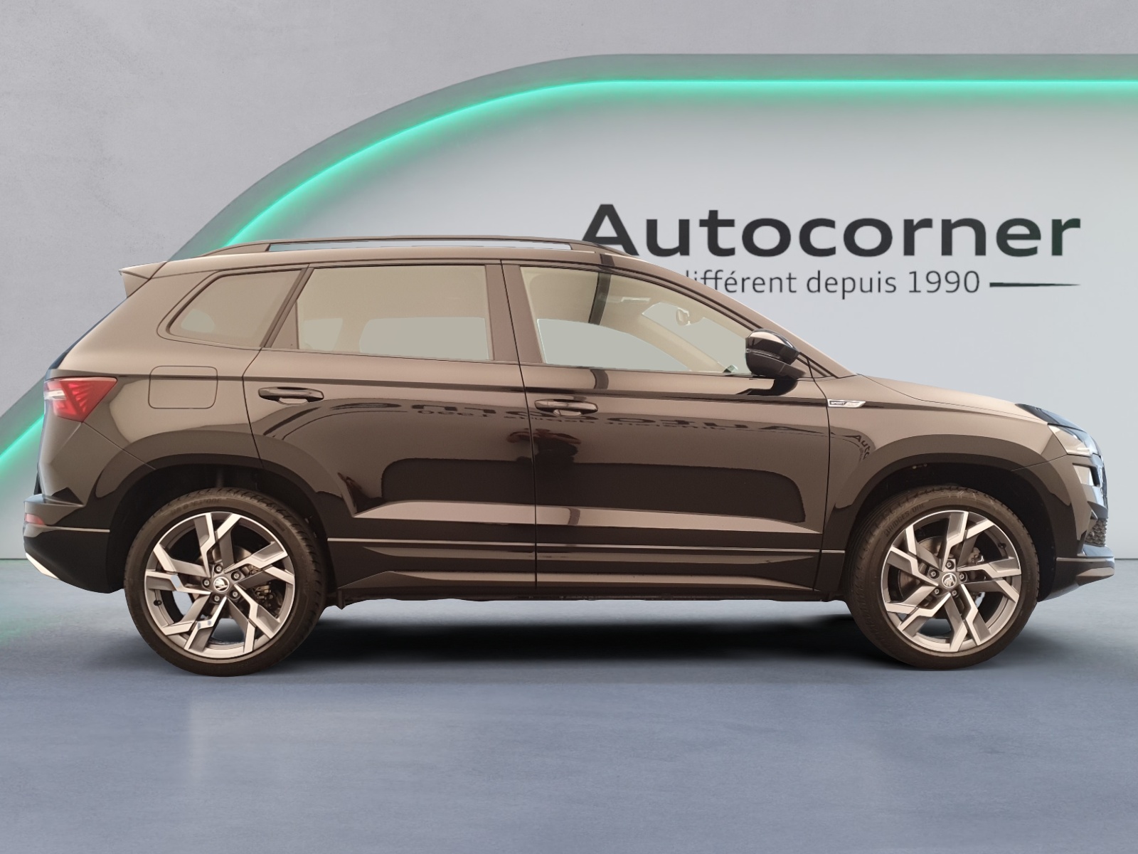 SKODA Karoq 2.0 TSI SportLine 4x4 DSG-image-5