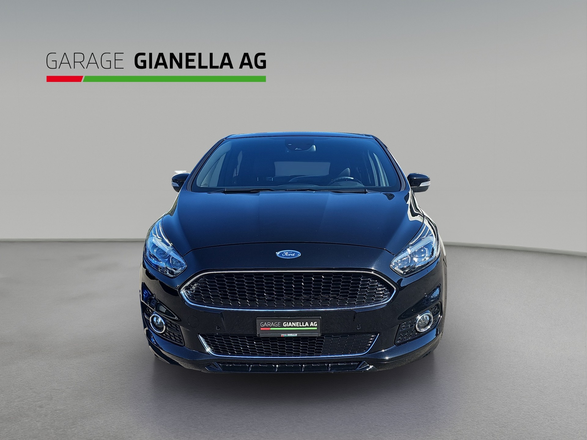 FORD S-Max 1.5 SCTi ST-Line-showroom-element-3
