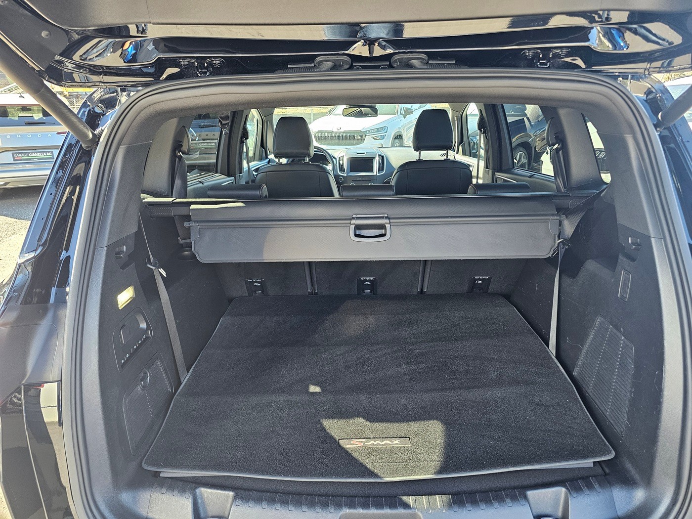 FORD S-Max 1.5 SCTi ST-Line-image-4
