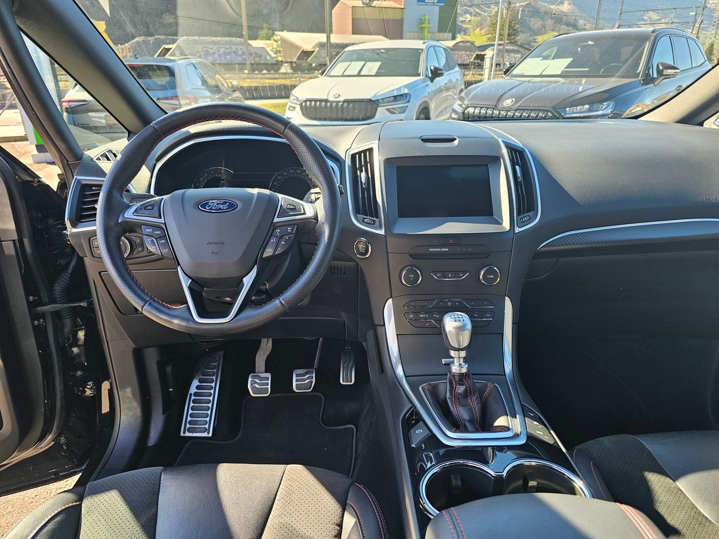 FORD S-Max 1.5 SCTi ST-Line-image-10