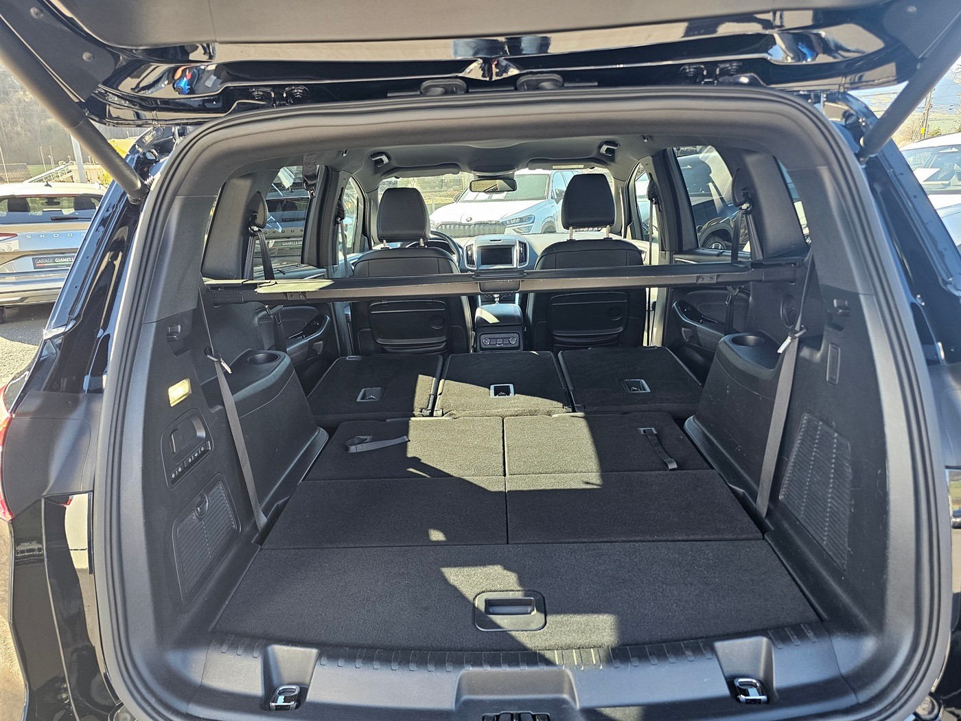 FORD S-Max 1.5 SCTi ST-Line-image-7