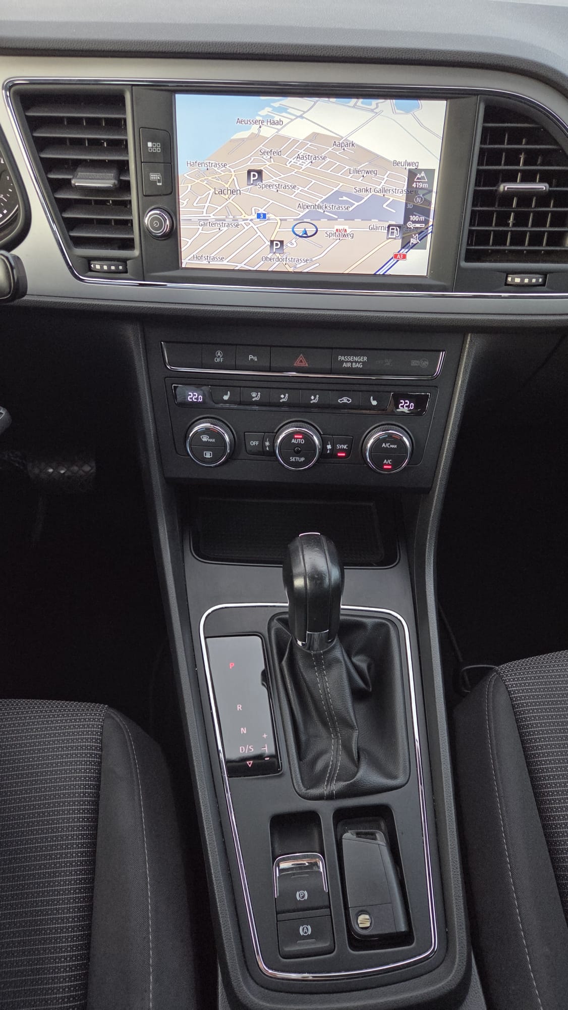SEAT Leon ST 2.0 TDI CR Style DSG-image-9