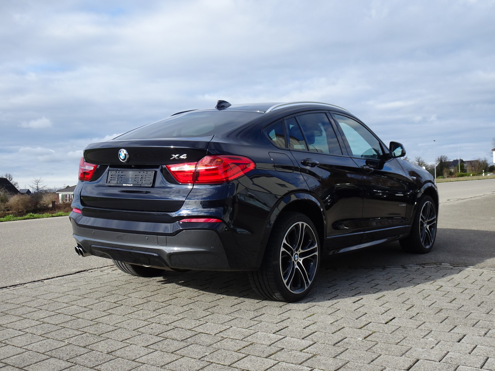 BMW X4 xDrive 30d M Sport Steptronic-image-3
