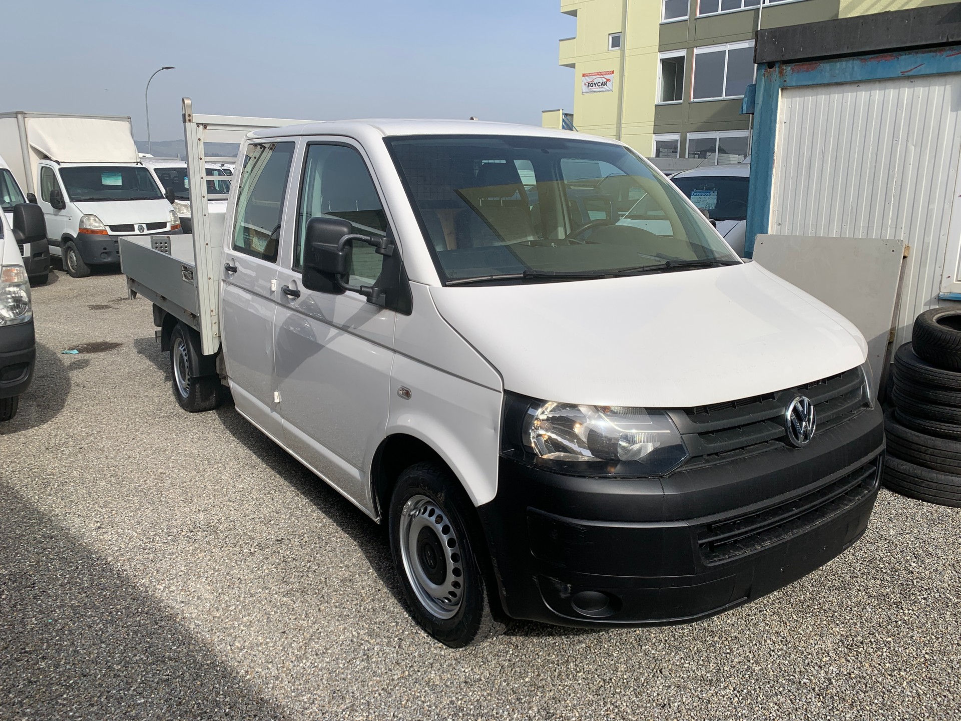 VW T5 2.0 TDI-image-3