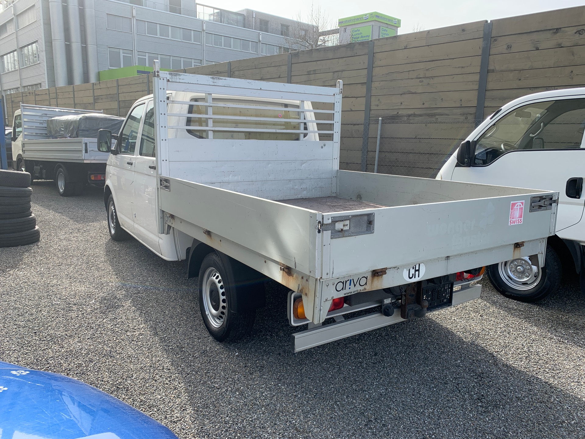 VW T5 2.0 TDI-image-2