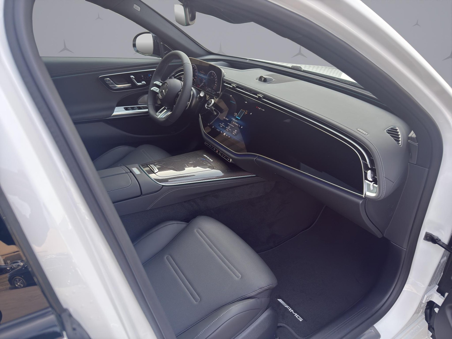 MERCEDES-BENZ E 53 Hybrid AMG 4matic+ Kombi-image-16