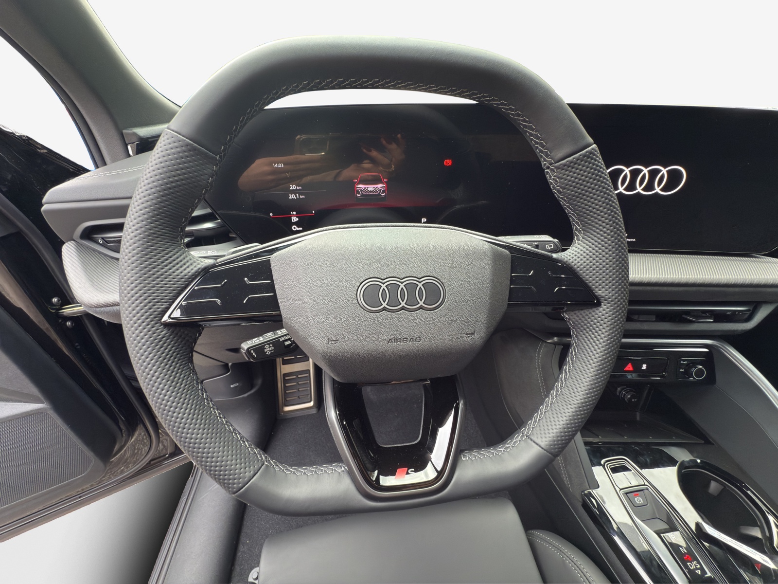 AUDI SQ5 TFSI quattro S-tronic-image-9