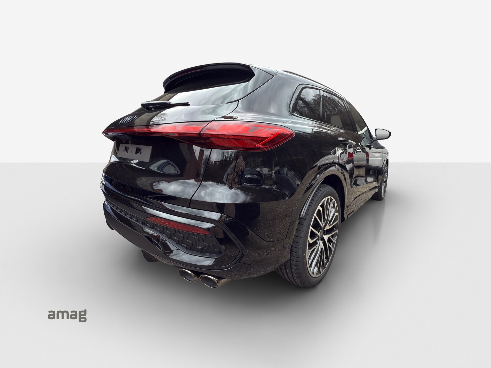 AUDI SQ5 TFSI quattro S-tronic-image-4