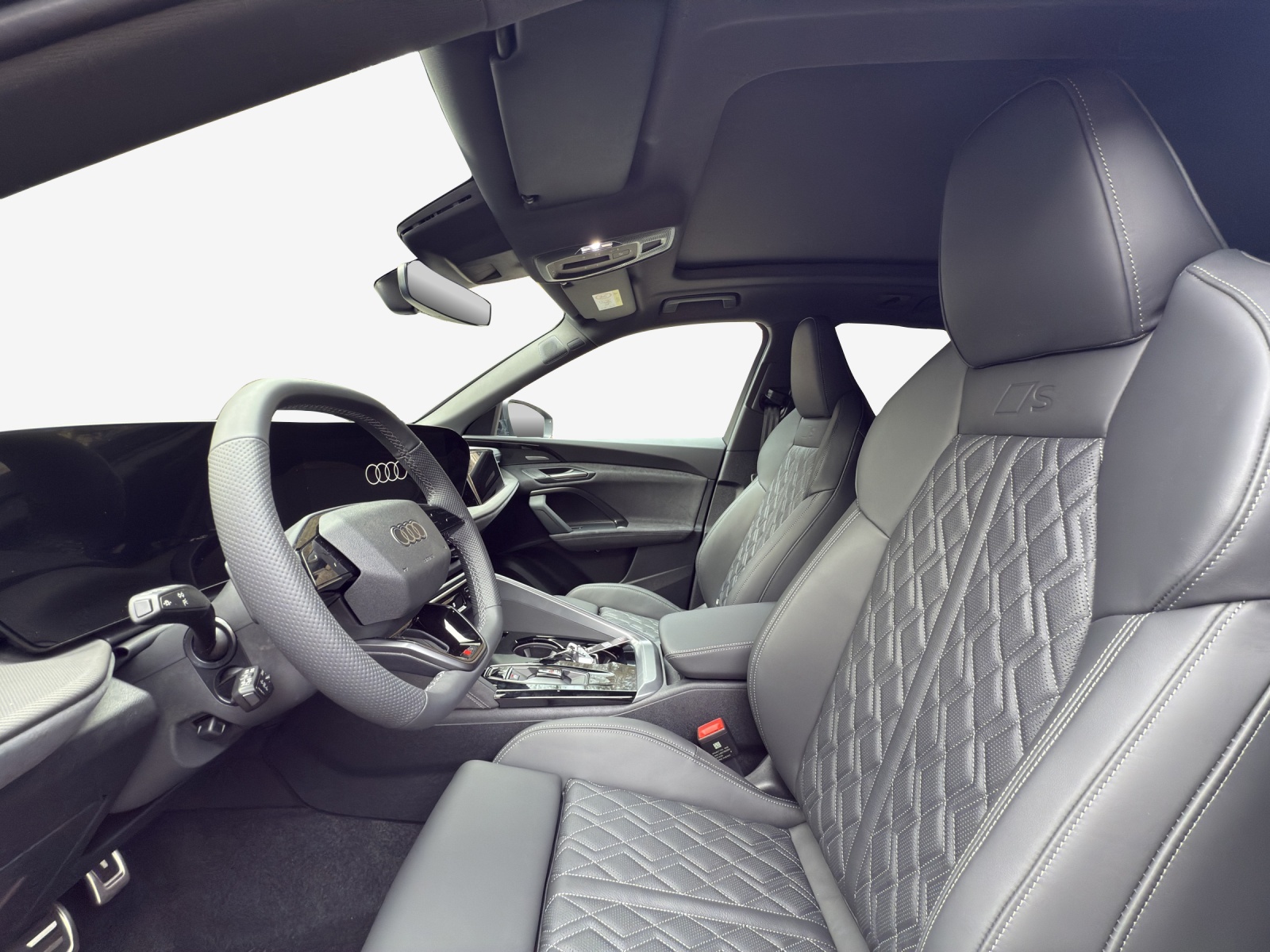 AUDI SQ5 TFSI quattro S-tronic-image-7