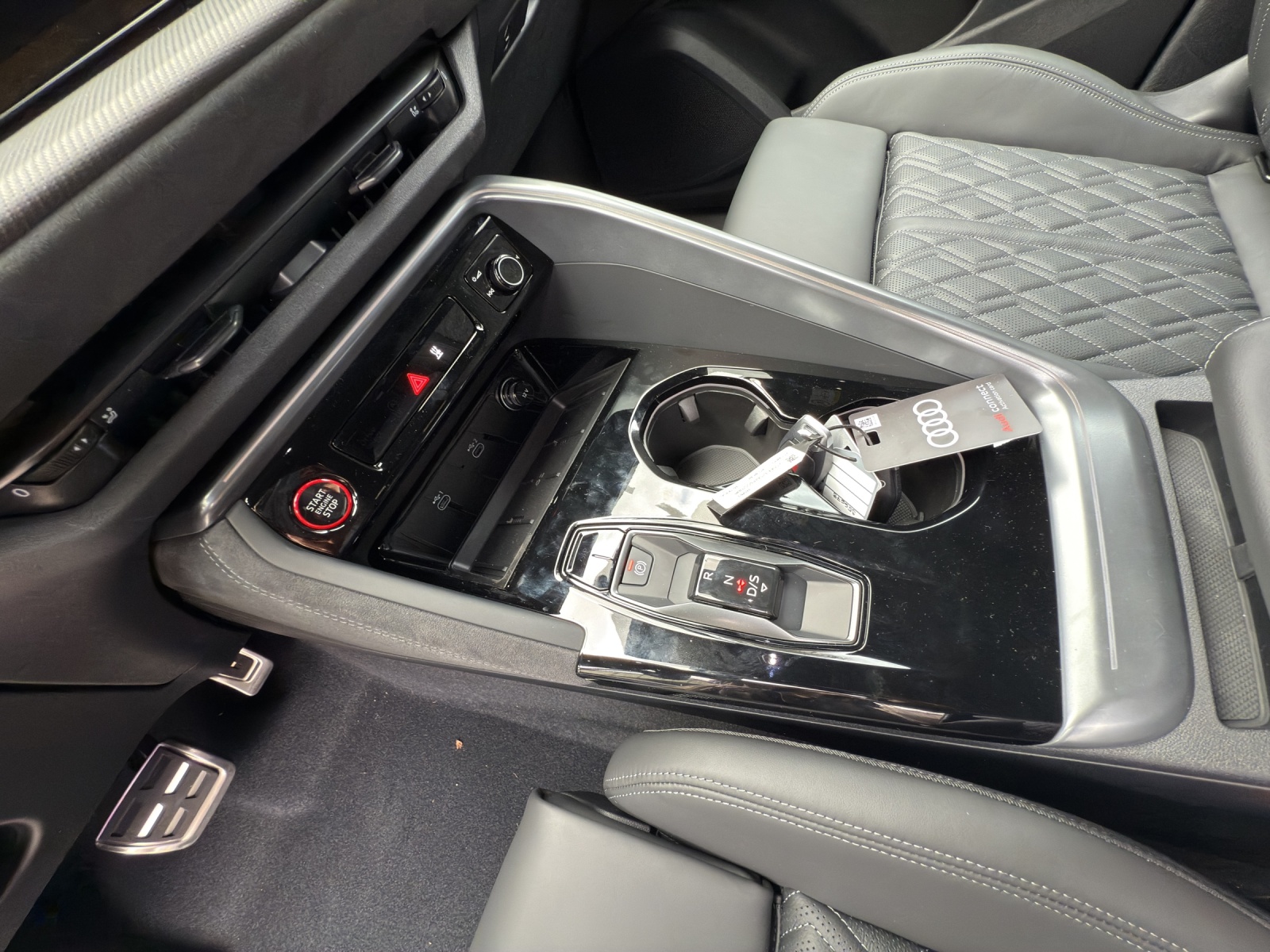 AUDI SQ5 TFSI quattro S-tronic-image-10