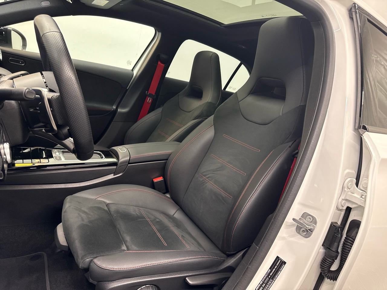 MERCEDES-BENZ A AMG 35 4Matic 8G-DCT-image-3