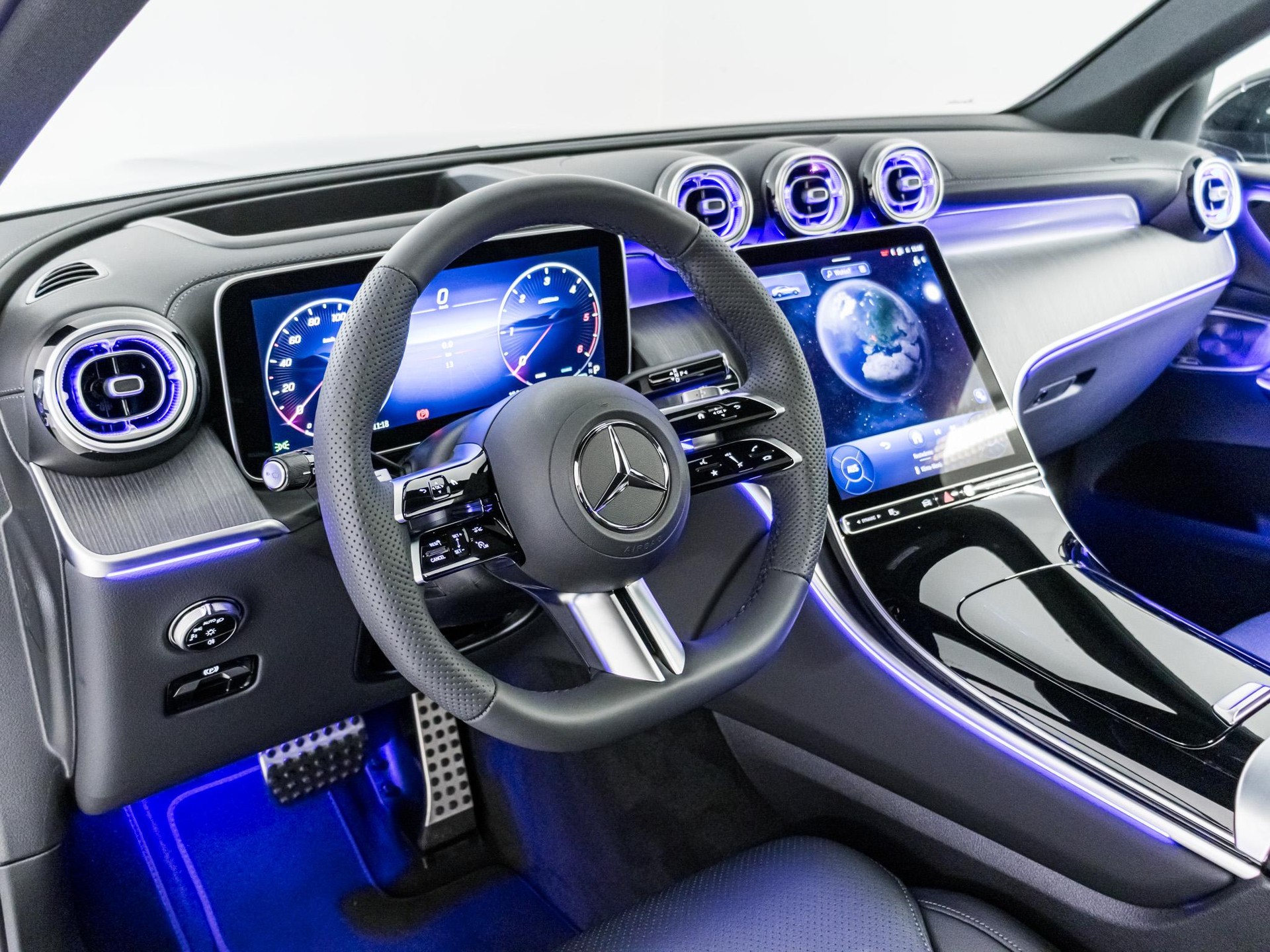 MERCEDES-BENZ GLC 450 d 4MATIC Coupé-image-11