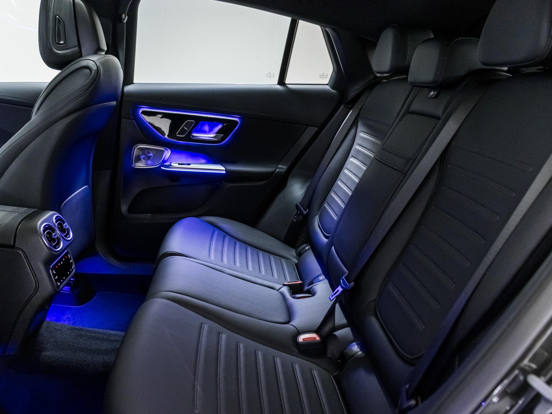 MERCEDES-BENZ GLC 450 d 4MATIC Coupé-image-7