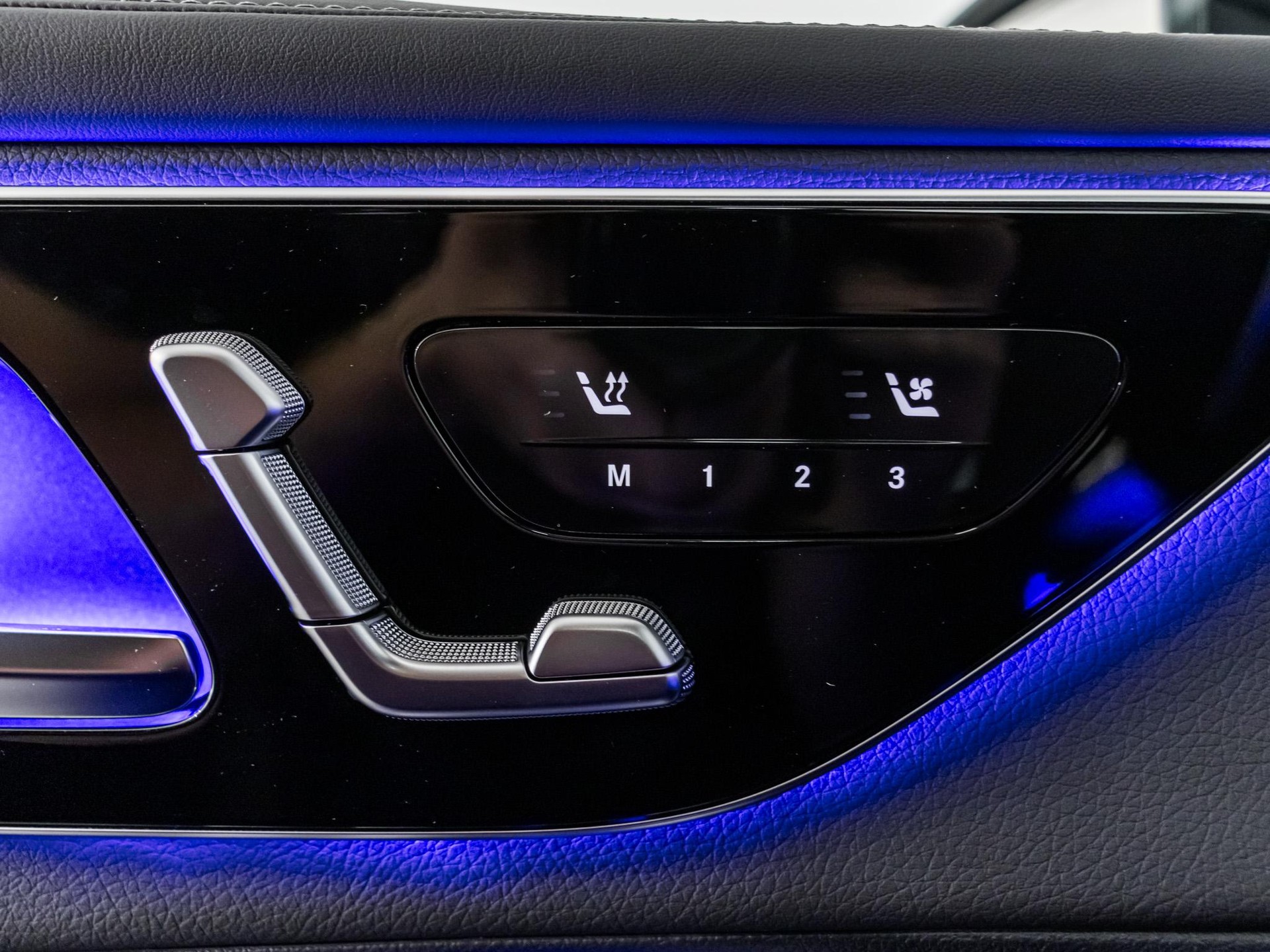MERCEDES-BENZ GLC 450 d 4MATIC Coupé-image-12