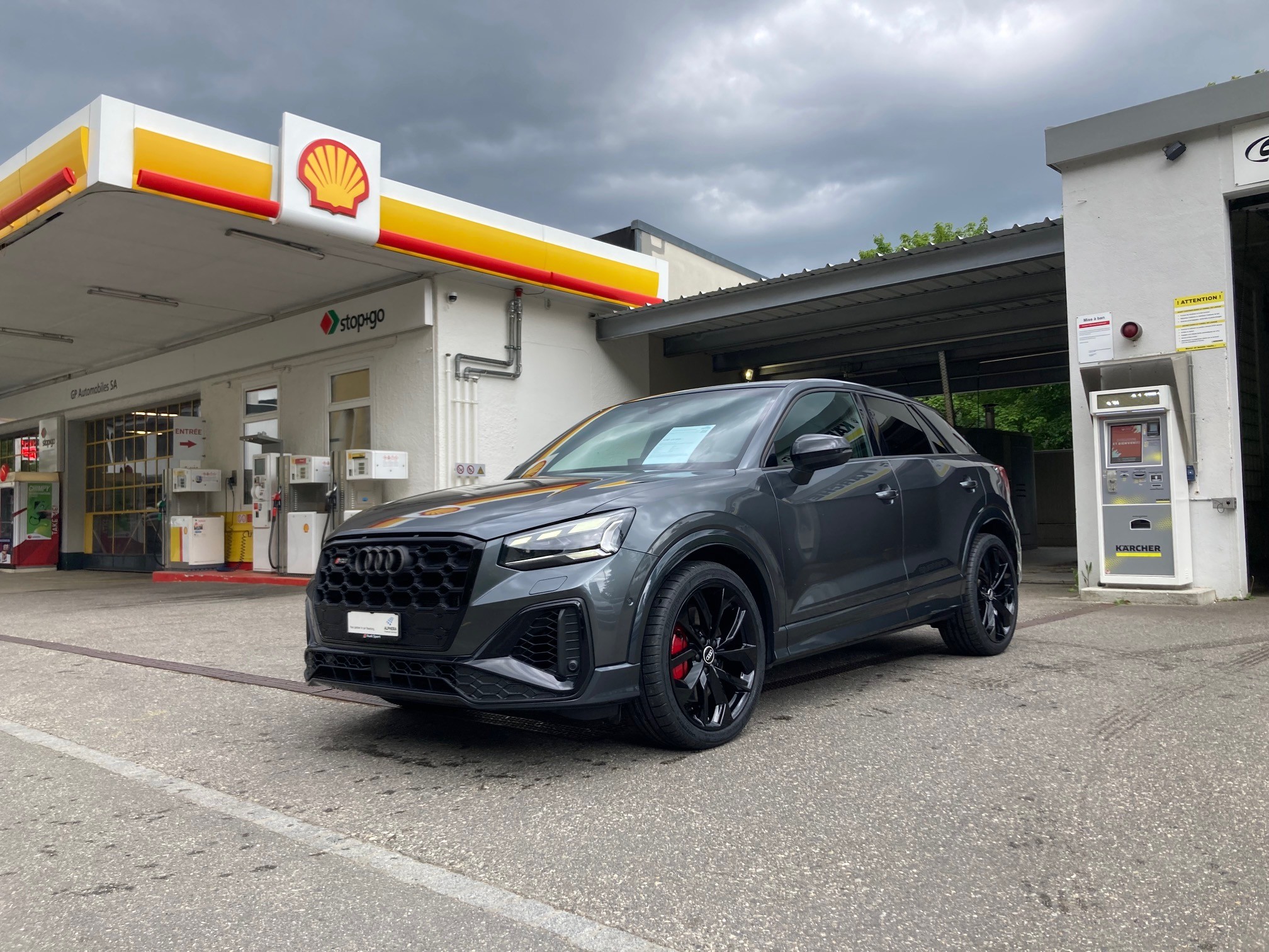 Car photo