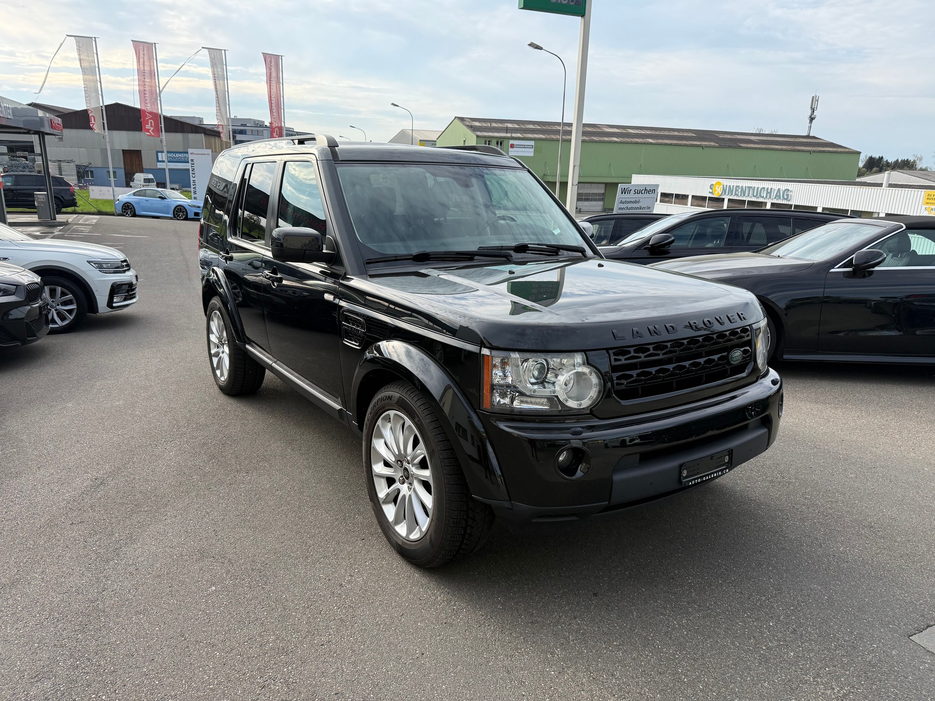 LAND ROVER Discovery 3.0 SDV6 HSE Automatic-image-1