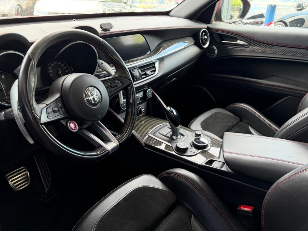ALFA ROMEO Stelvio 2.9 V6 Quadrifoglio Q4 Automatic-image-4