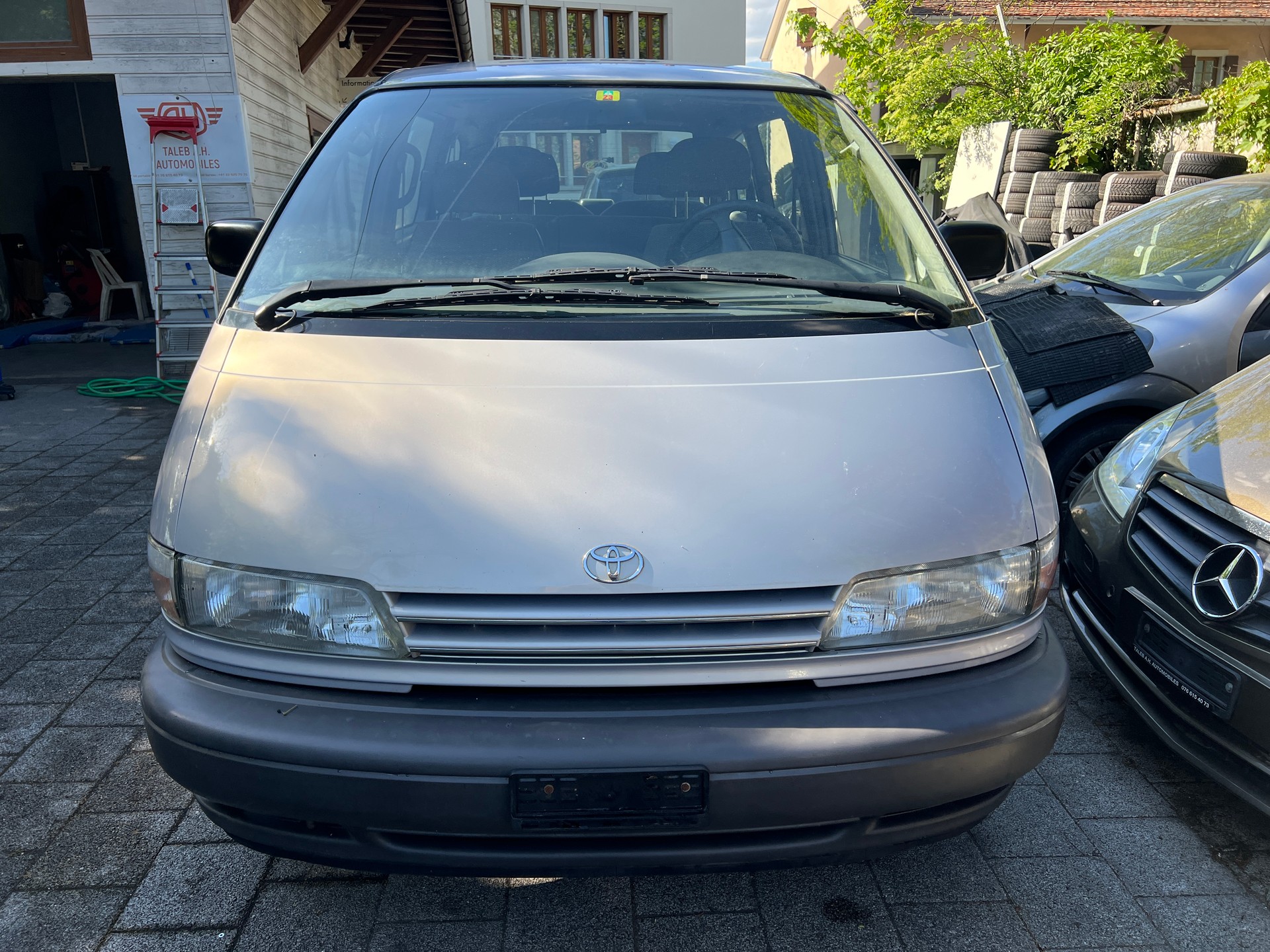 TOYOTA Previa XE 4x4-image-4