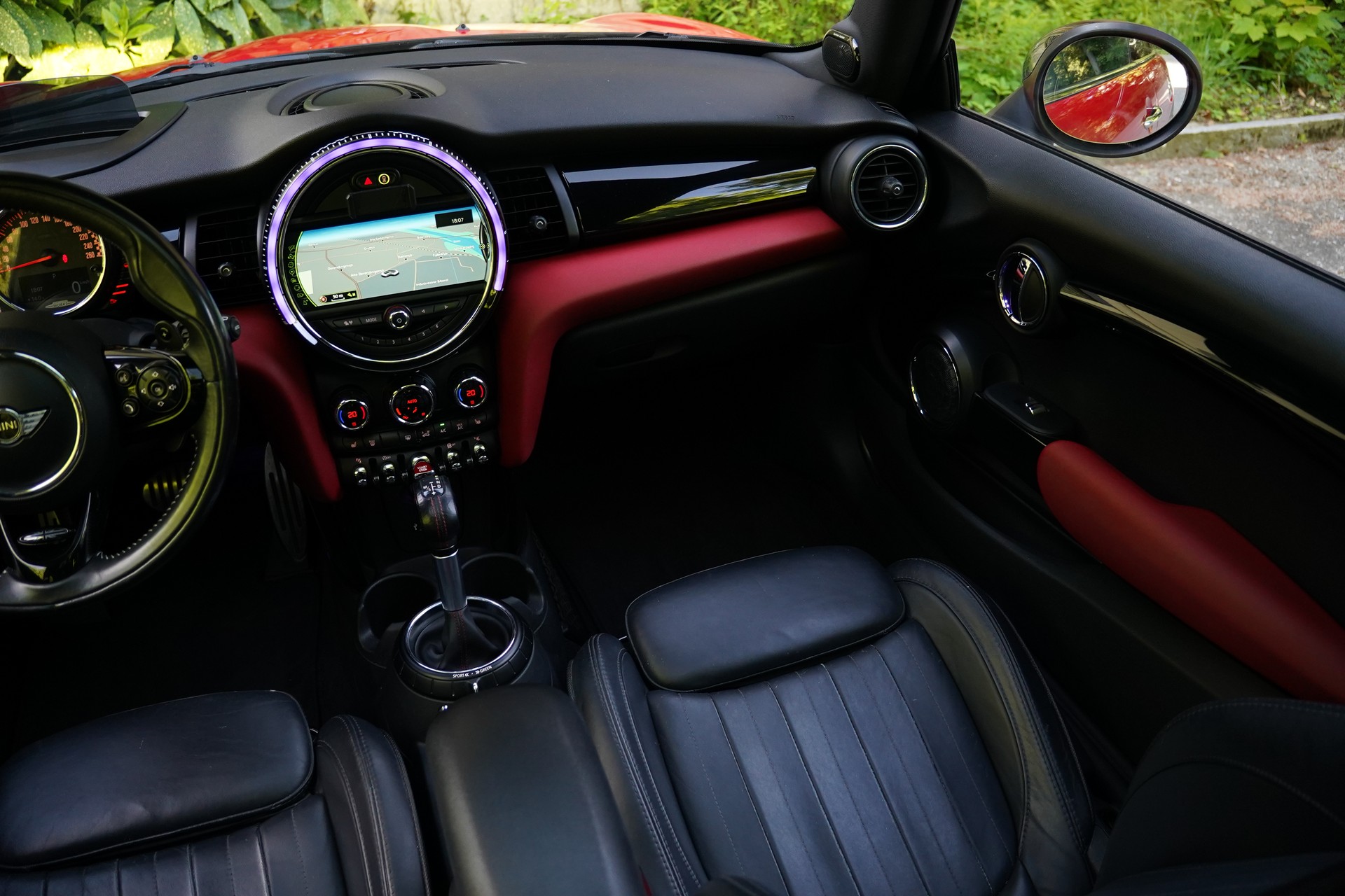 MINI Cooper John Cooper Works Steptronic-image-20