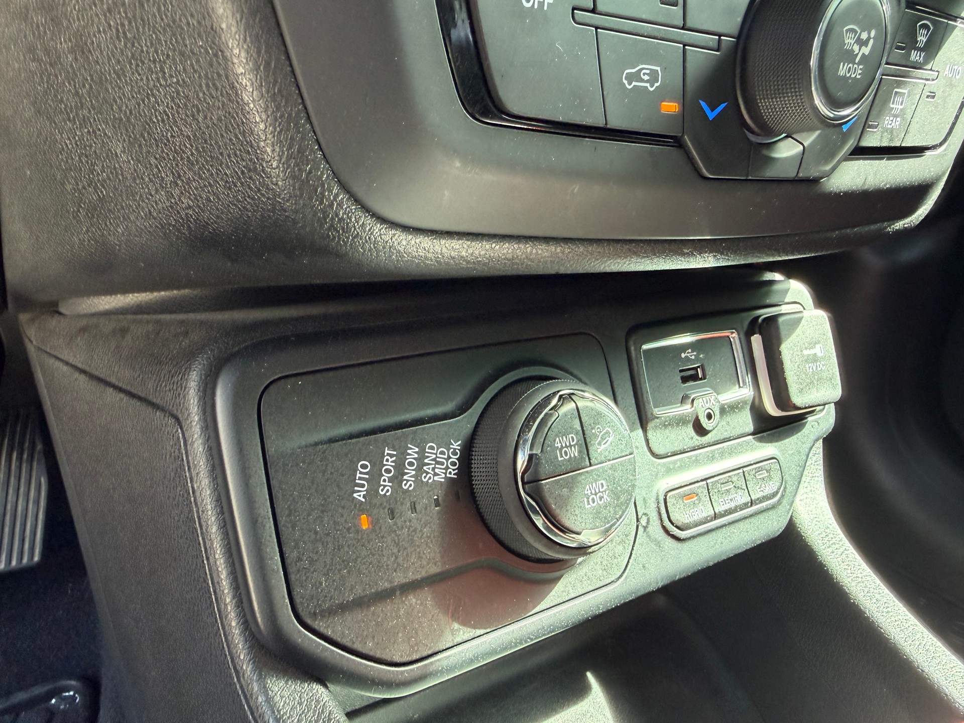 JEEP Renegade 1.3 T PHEV Trailhawk AWD-image-11