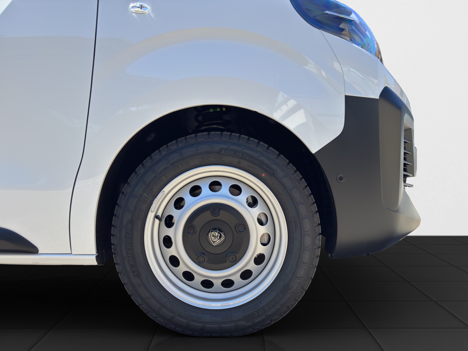 PEUGEOT Expert Kaw. Standard 2.2 BlueHDi 150 S/S-image-17