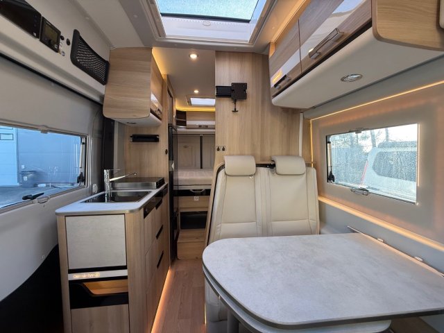 FORD Transit-image-1