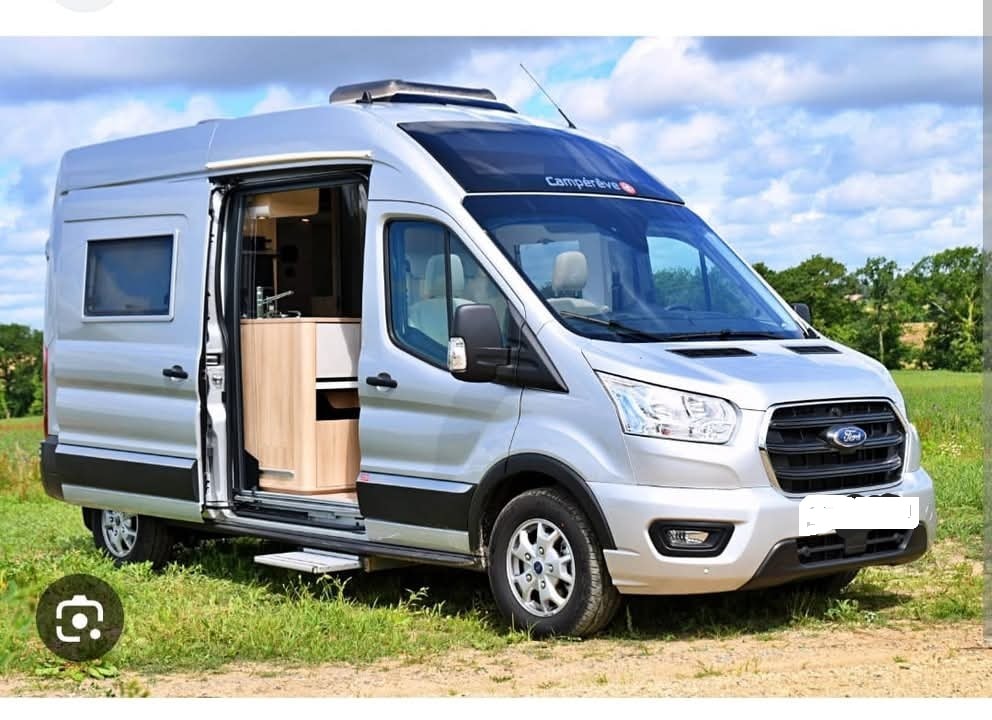 FORD Transit-image-0