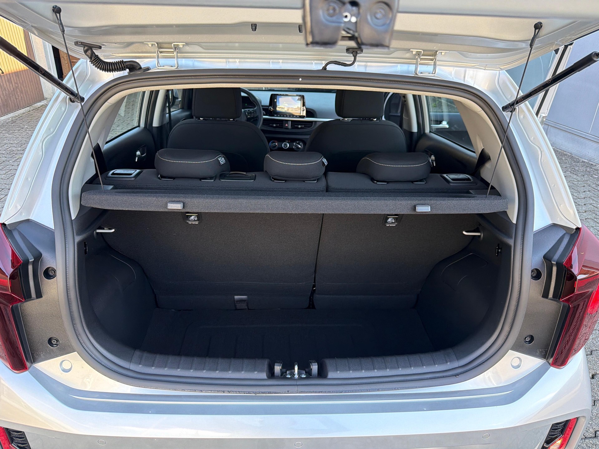 KIA Picanto 1.0 GDi First Edition-image-11