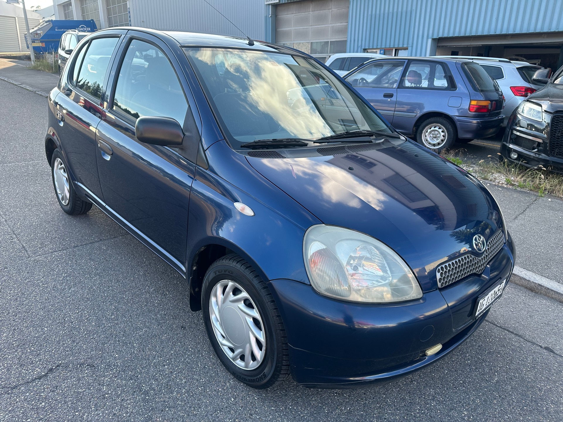 TOYOTA Yaris 1.4 D-4D Linea Sol-image-3