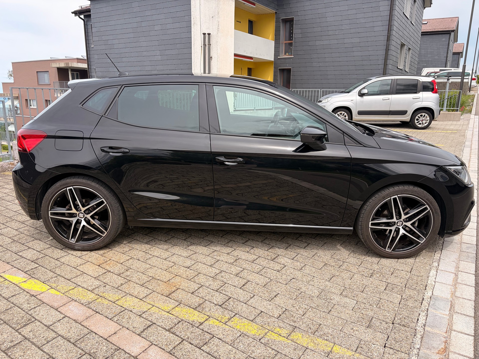 SEAT Ibiza 1.5 EcoTSI FR DSG-image-1