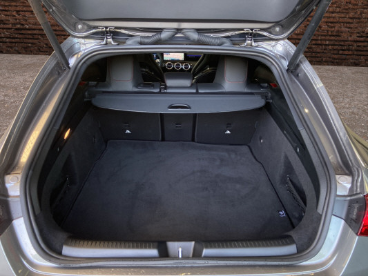 MERCEDES-BENZ CLA SB 35 AMG 8G-DCT 4M-image-6
