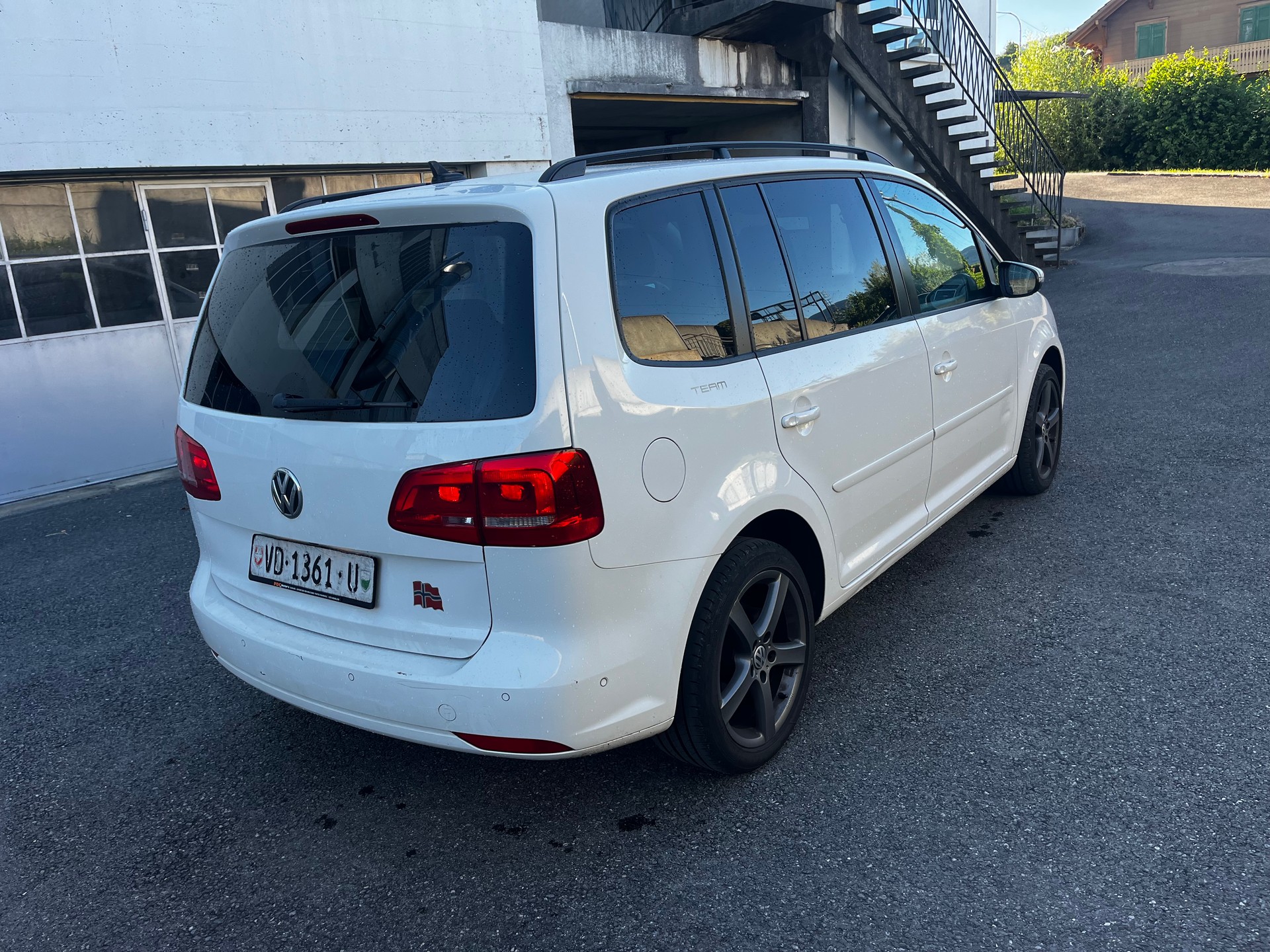 VW Touran 1.4 TSI Comfortline 7 places-image-5