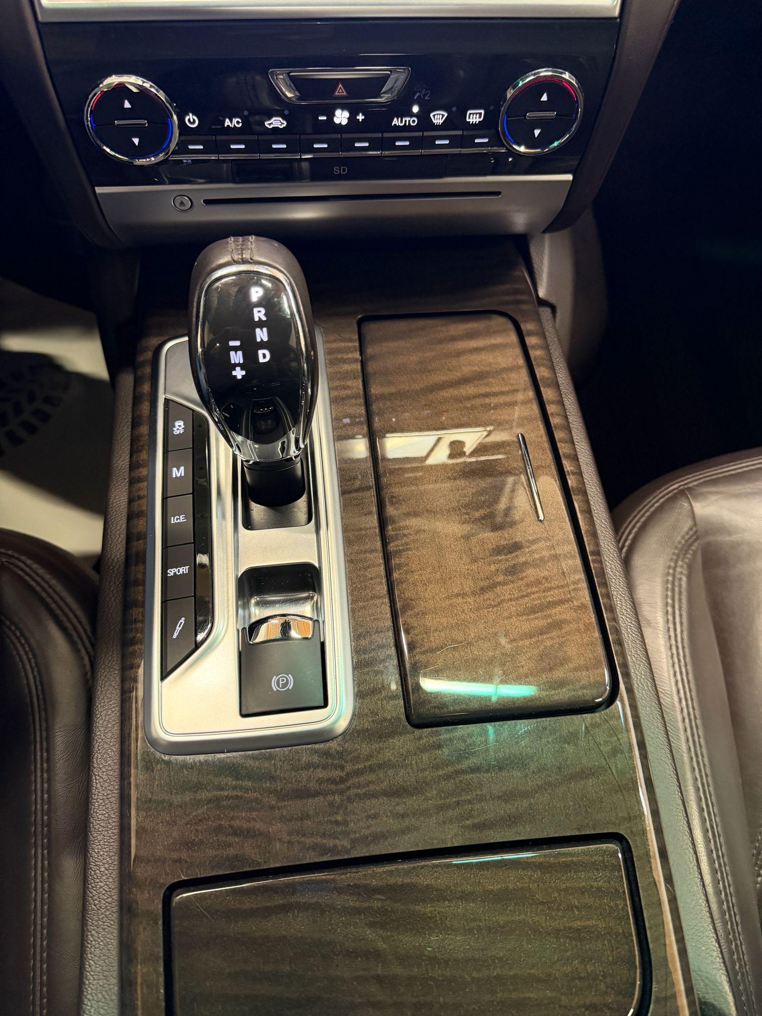 MASERATI Quattroporte 3.0 V6 S Q4-image-21