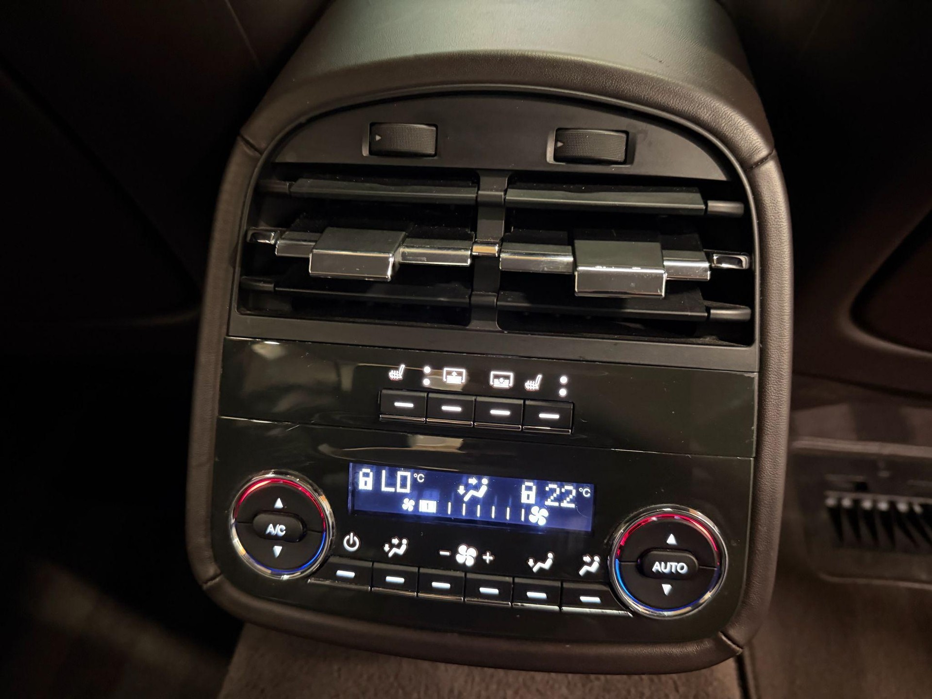 MASERATI Quattroporte 3.0 V6 S Q4-image-19