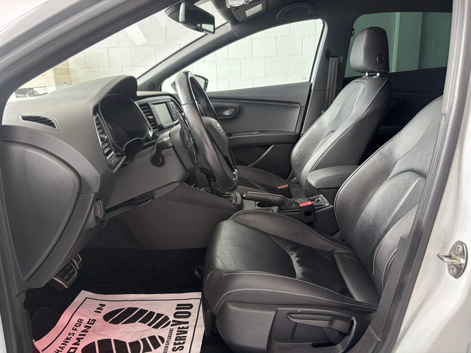SEAT Leon 2.0 TSI Cupra 280-image-8