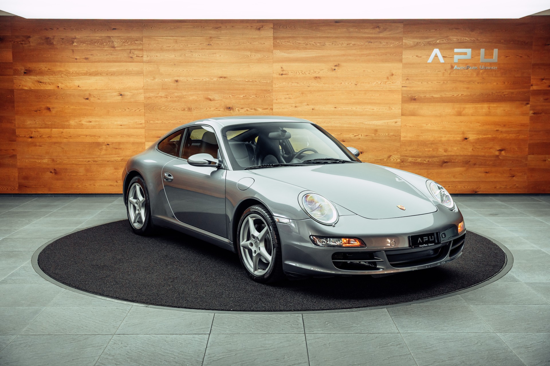PORSCHE 911 Carrera-image-0