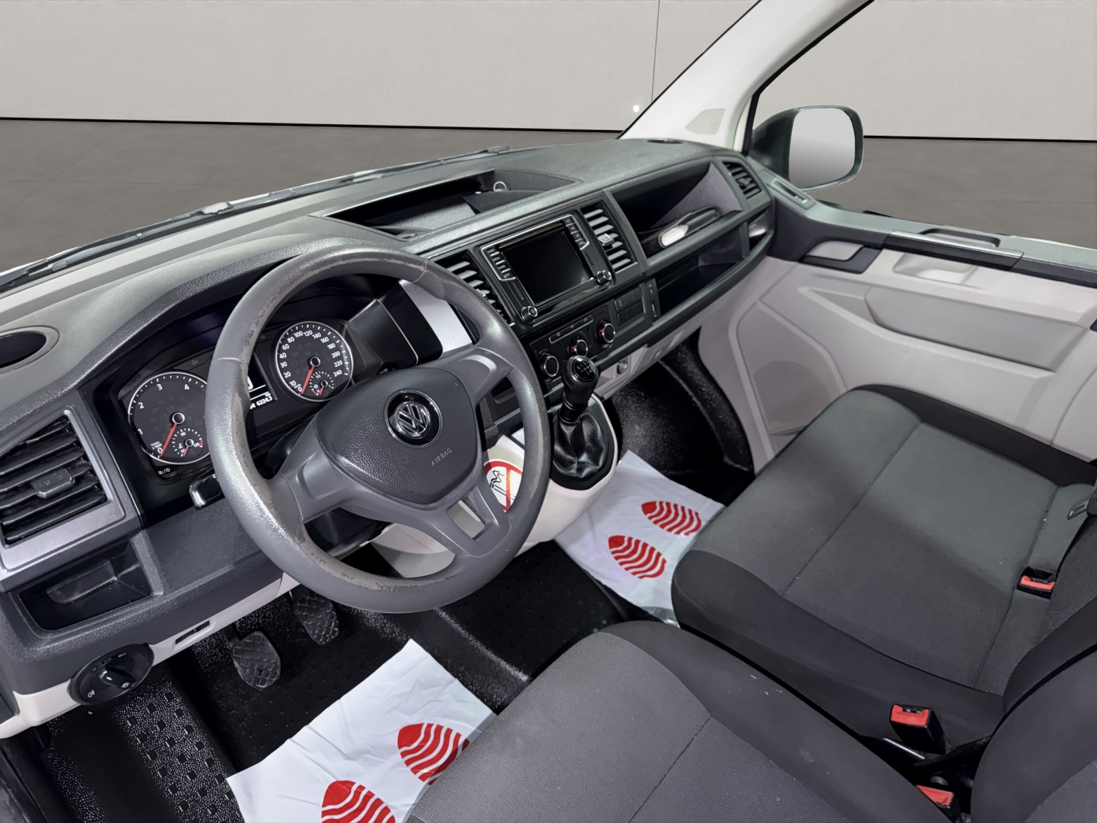 VW T6 2.0 TDI 4Motion Lang Version ( Mit AHK / Sortimo Regale )-image-8