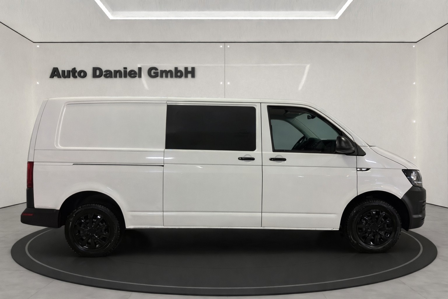 VW T6 2.0 TDI 4Motion Lang Version ( Mit AHK / Sortimo Regale )-image-3