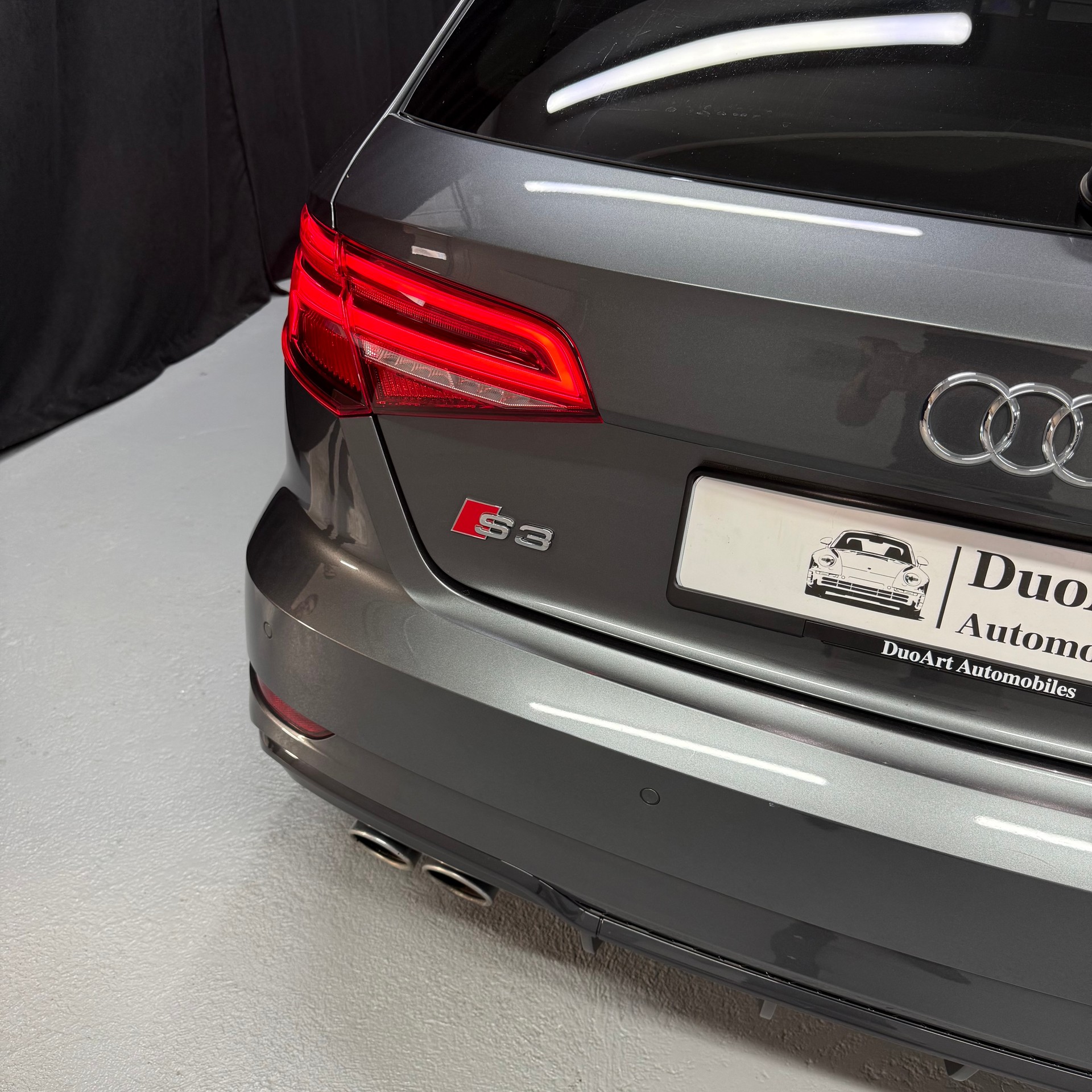 AUDI S3 Sportback 2.0 TFSI quattro S-tronic-image-7
