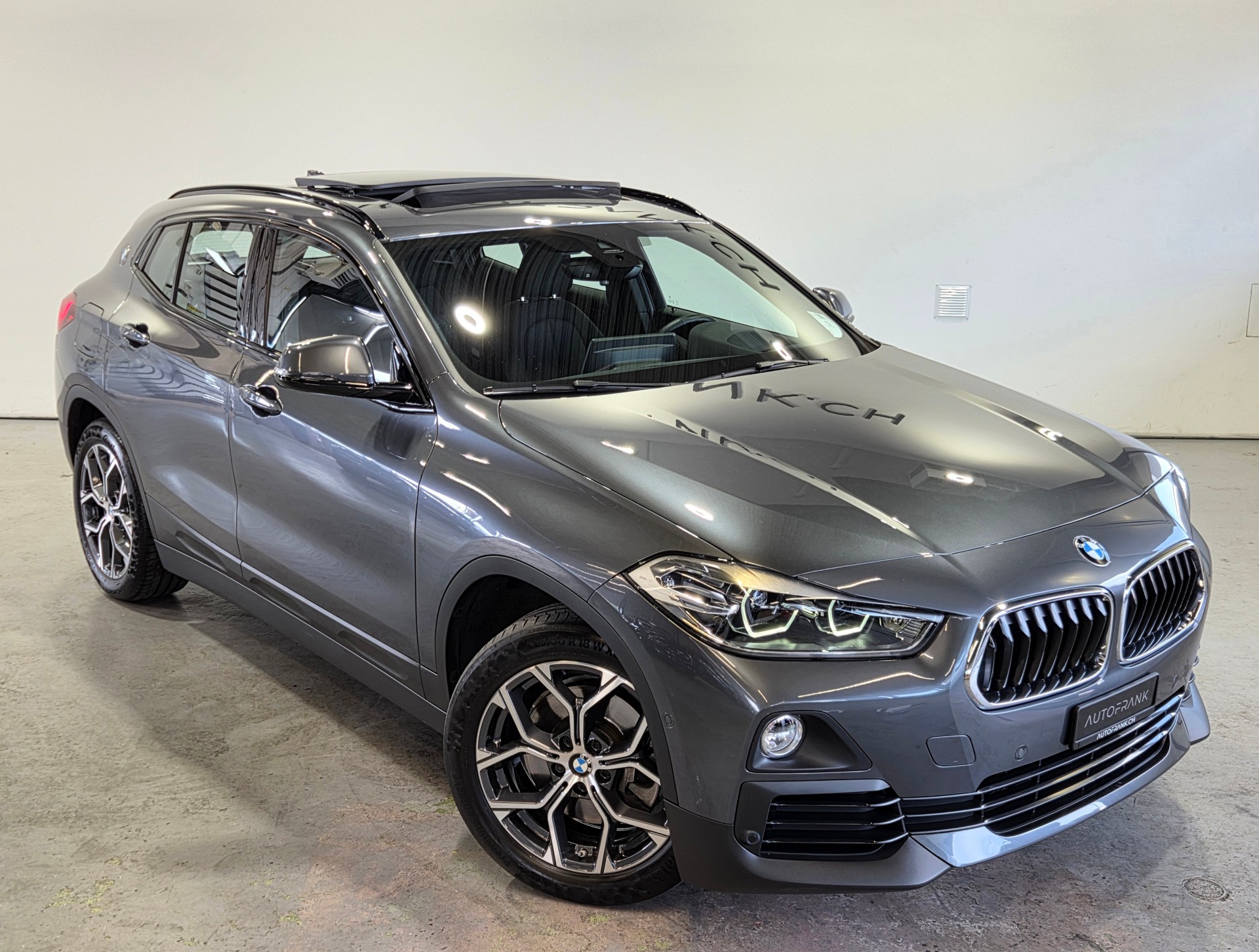 BMW X2 20i xDrive SAG-image-22
