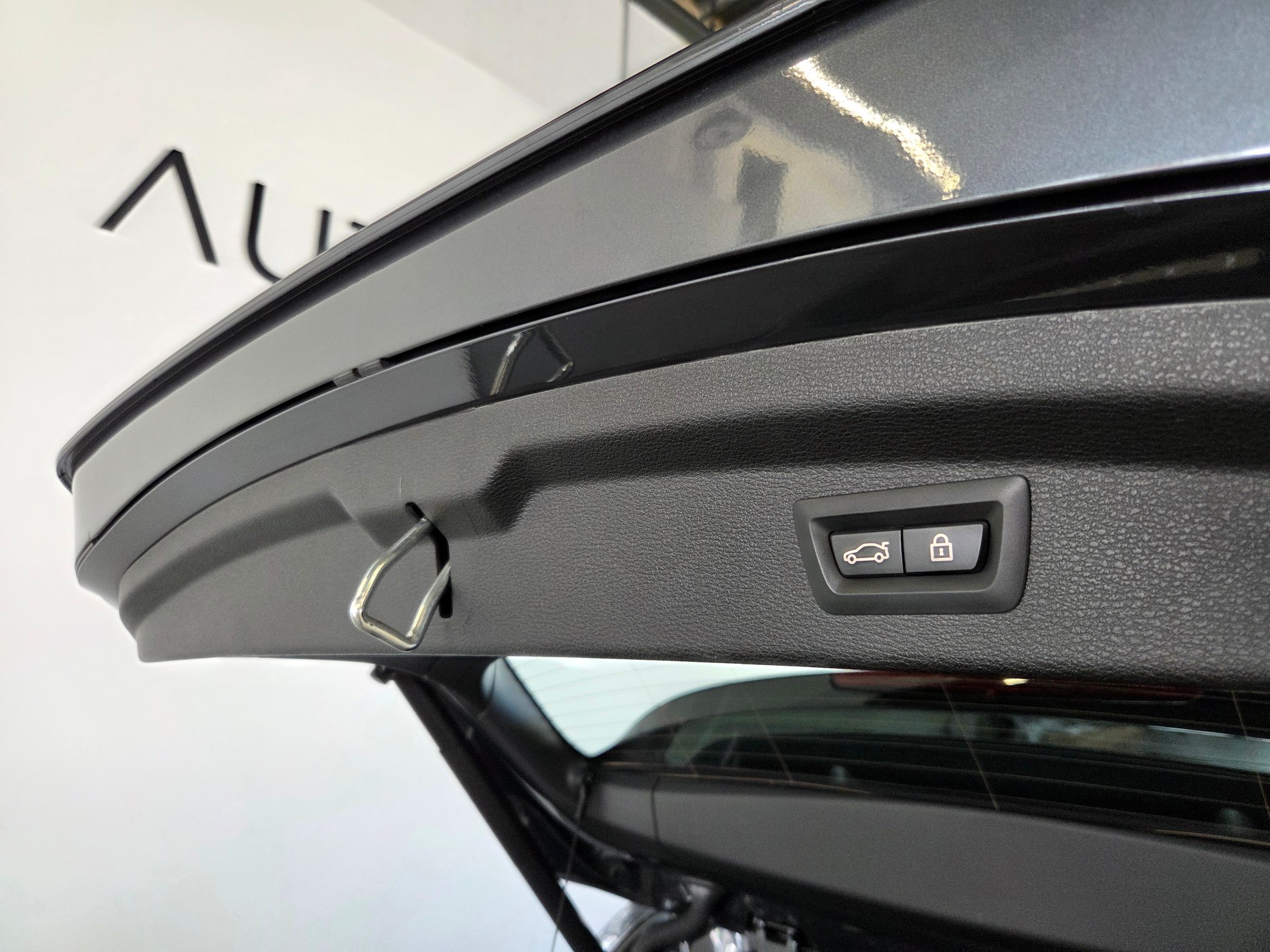 BMW X2 20i xDrive SAG-image-28