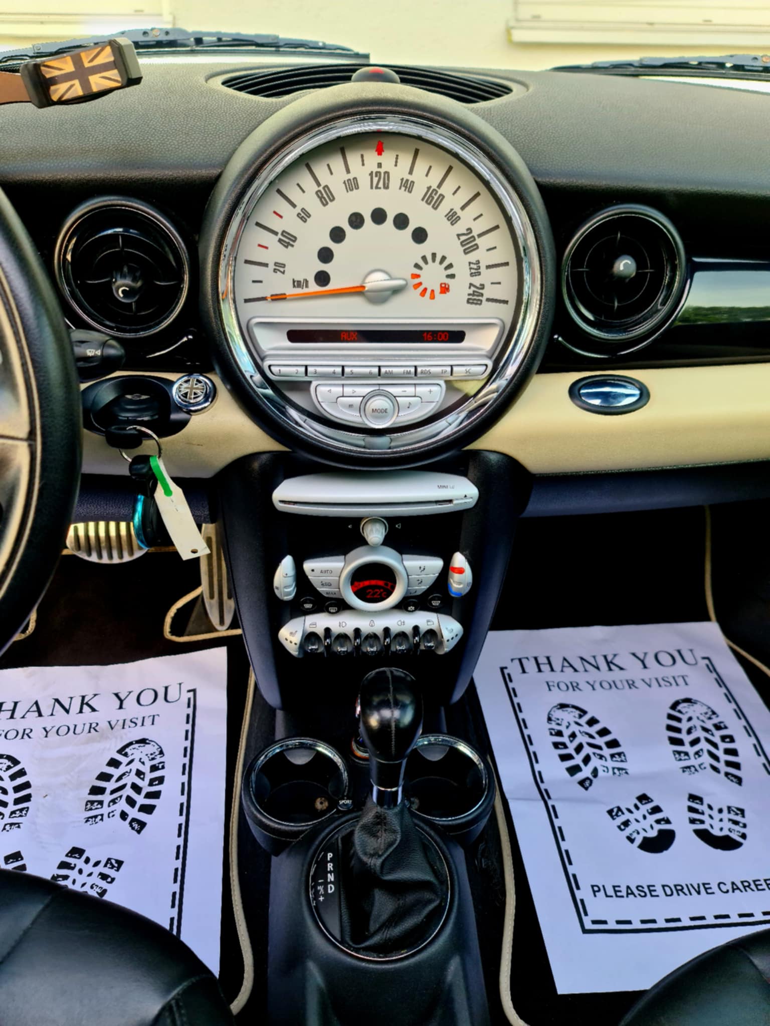 MINI Clubman Cooper S Steptronic-image-12
