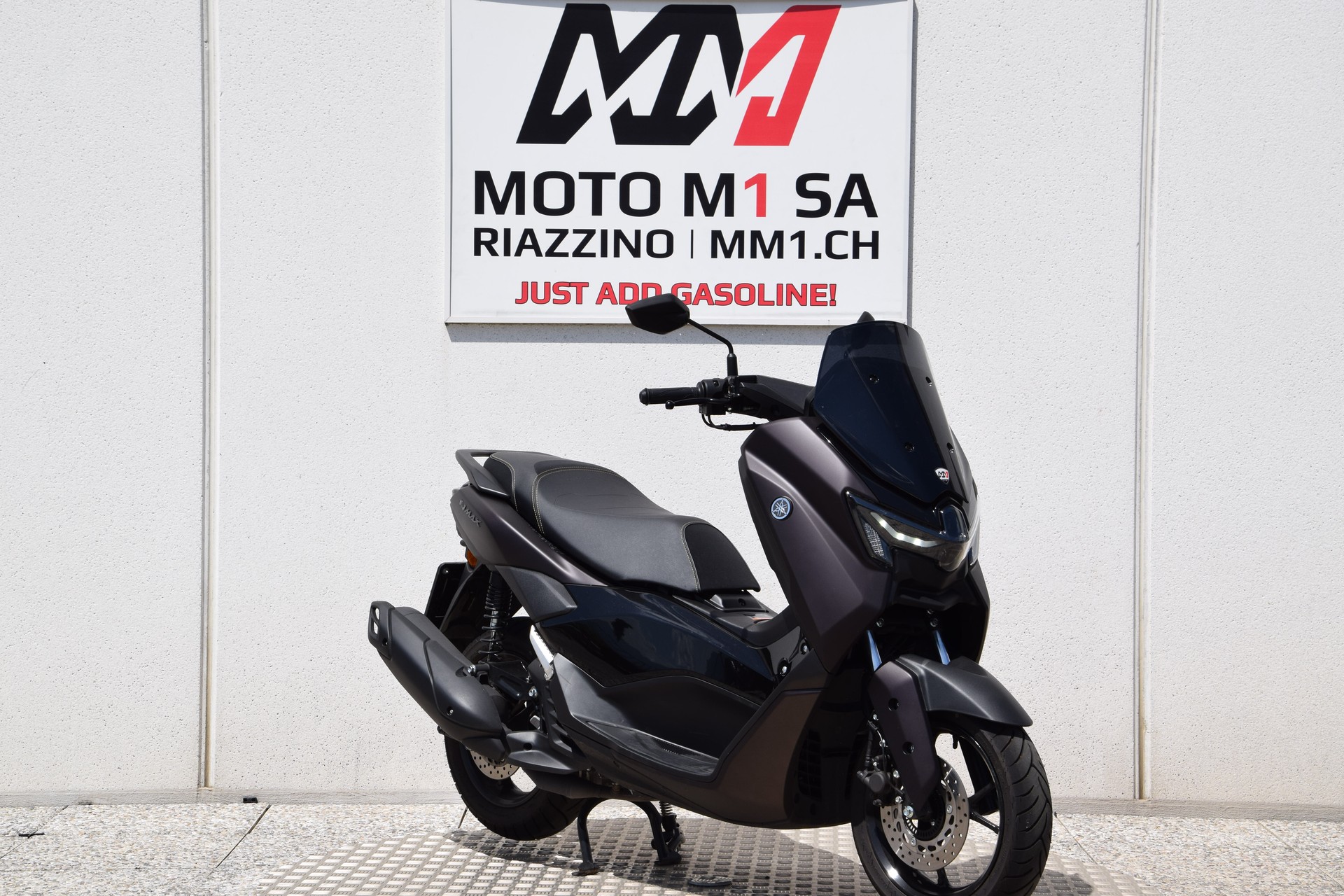 YAMAHA N-Max GPD 125-showroom-element-1